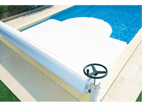 abriblue-manual-pool-cover