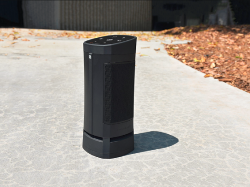 Soundcast VG3 speaker