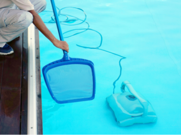 Conseils et astuces pour passer l'aspirateur dans votre piscine