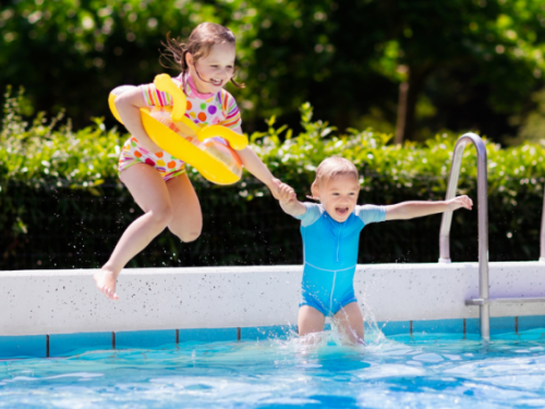 How to install a heat pump for your swimming pool and enjoy year-round fun